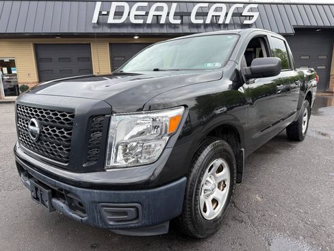 Used 2018 Nissan Titan S w/ S Utility Package AWD/4WD image 36