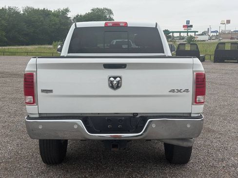 Used 2017 RAM 2500 Laramie AWD/4WD image 6