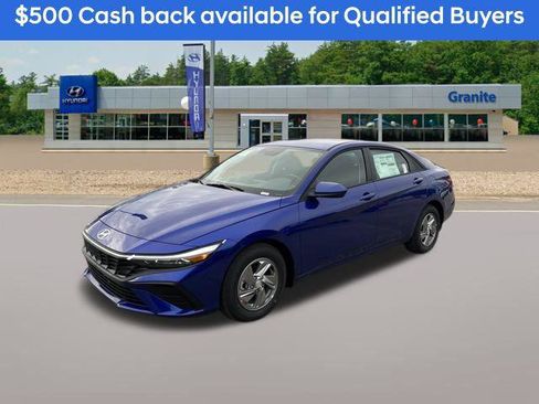 New 2026 Hyundai Elantra SE image 2