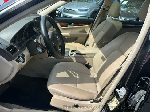 Used 2011 Mercedes-Benz C 300 4MATIC Sedan w/ Multimedia Pkg image 6