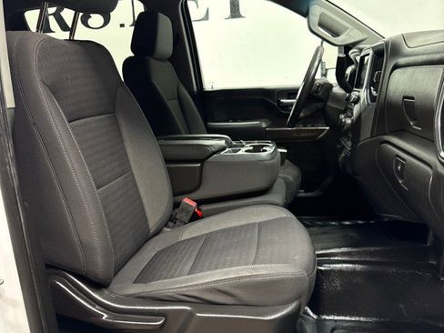 Used 2022 Chevrolet Silverado 2500 LT w/ Convenience Package image 19