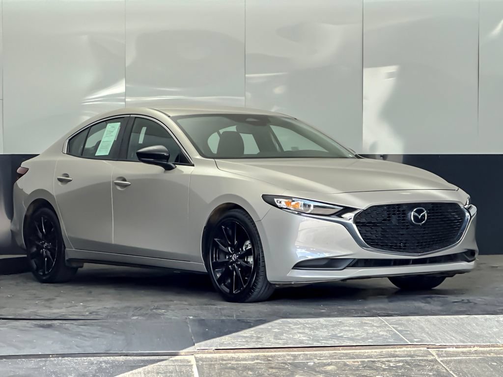 Used 2024 MAZDA MAZDA3 s FWD image 1