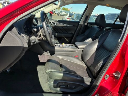 Used 2017 INFINITI Q50 Red Sport 400 RWD image 15