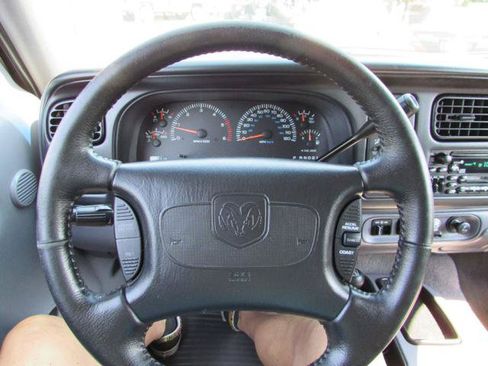 Used 1999 Dodge Durango 4WD image 9