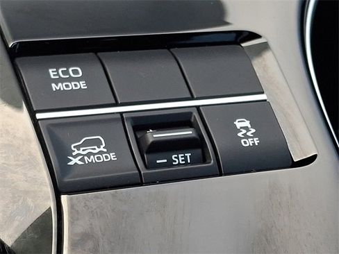 Used 2024 Toyota bZ4X XLE image 24