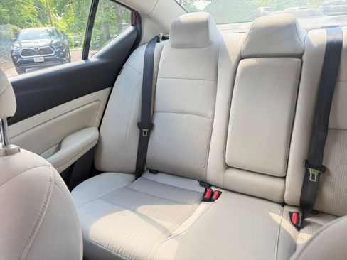 Used 2025 Nissan Altima 2.5 SV FWD image 39