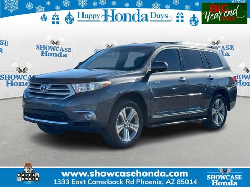 Used 2013 Toyota Highlander Limited image 1