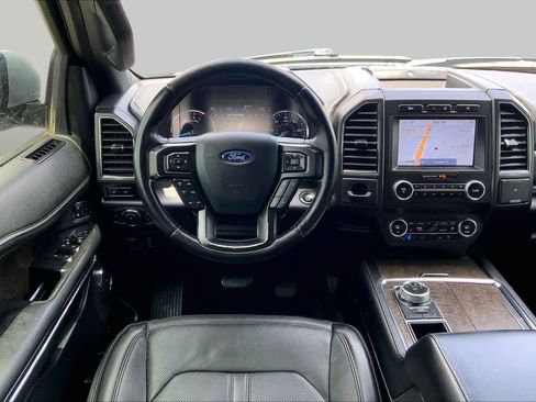 Used 2020 Ford Expedition Limited RWD image 3