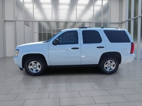 Used 2008 Chevrolet Tahoe LS w/ Skid Plate Package AWD/4WD image 5