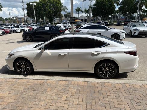 Certified 2023 Lexus ES 350 w/ Premium Package FWD image 8
