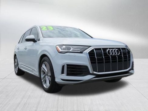 Used 2023 Audi Q7 3.0T Prestige image 9