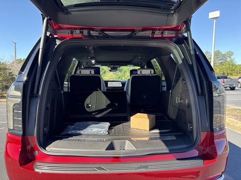 New 2026 Chevrolet Tahoe Premier image 17