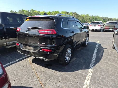 Used 2018 Jeep Cherokee Overland w/ Heavy Duty Protection Group AWD/4WD image 3