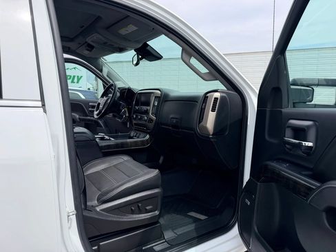 Used 2016 GMC Sierra 3500 Denali w/ Duramax Plus Package AWD/4WD image 15