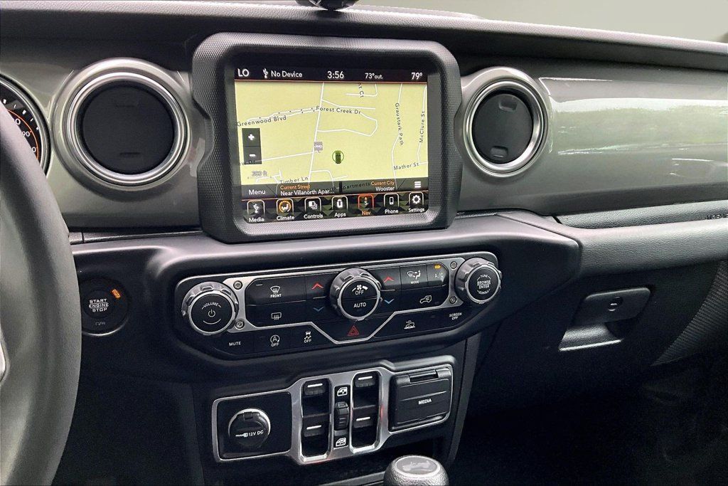 Used 2023 Jeep Wrangler Unlimited Sahara AWD/4WD image 10
