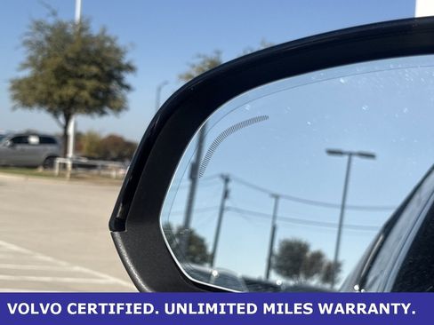 Certified 2023 Volvo XC40 B5 Plus w/ Protection Package Premier image 12