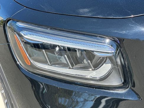 New 2025 Mercedes-Benz GLB 35 AMG AMG 35 image 10