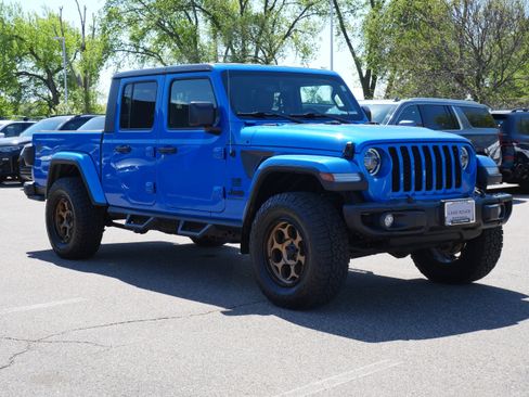 Used 2021 Jeep Gladiator Sport AWD/4WD image 7