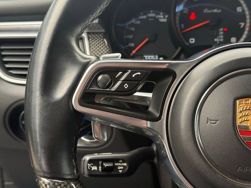 Used 2015 Porsche Macan Turbo image 15