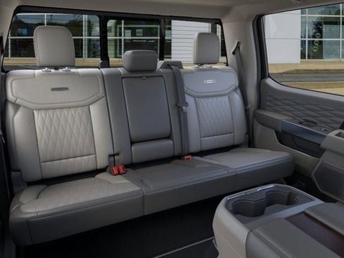 New 2026 Ford F450 Platinum w/ Platinum Plus Package image 99