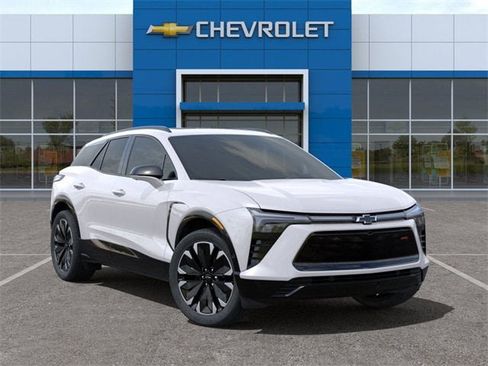 New 2025 Chevrolet Blazer EV RS image 7