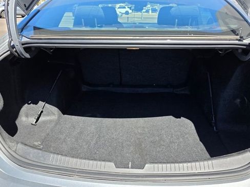 Used 2024 Chevrolet Malibu LS image 33