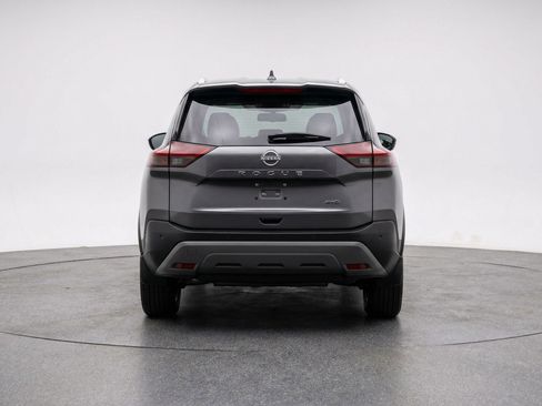 Used 2025 Nissan Rogue SV image 7