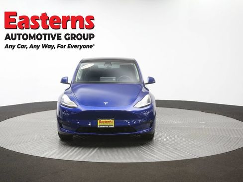 Used 2022 Tesla Model Y Long Range AWD/4WD image 46