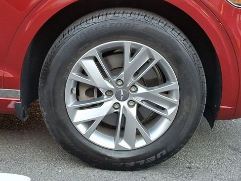 Certified 2023 Genesis GV70 2.5T w/ Cargo Package AWD/4WD image 8