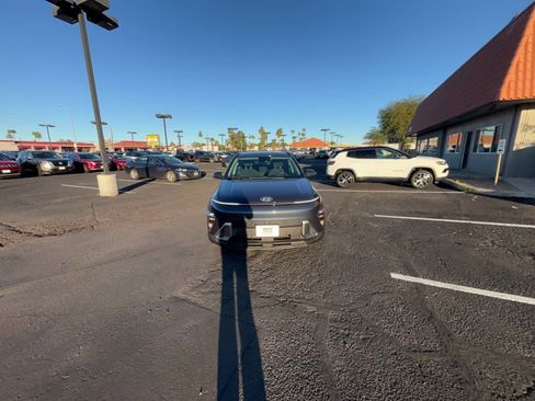 Used 2025 Hyundai Kona SEL image 15