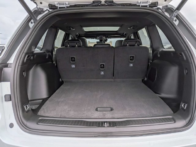 New 2027 Jeep Grand Cherokee Limited w/ Limited Altitude Package RWD image 13