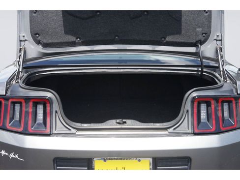Used 2014 Ford Mustang Coupe w/ Equipment Group 102A RWD image 27