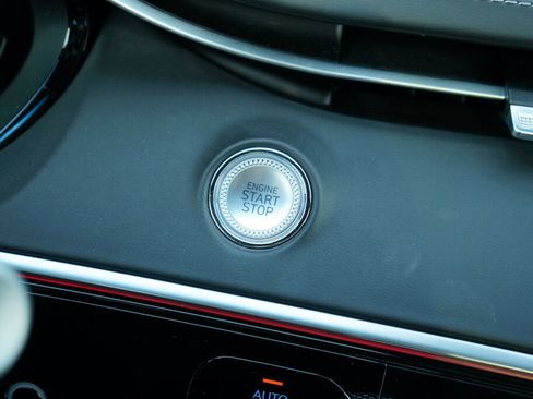 Used 2025 Genesis GV70 3.5T Sport w/ Sport Prestige Package image 31