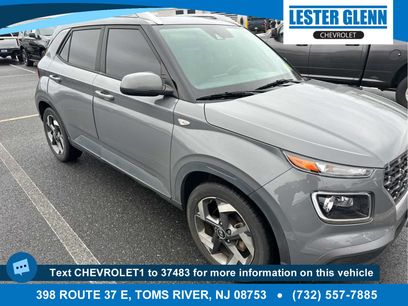 Used 2021 Hyundai Venue SEL w/ Premium Package