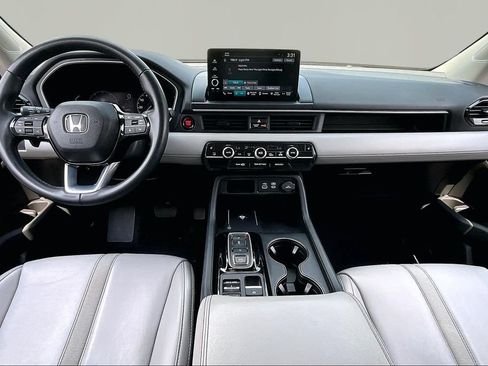 Used 2024 Honda Pilot EX-L image 8