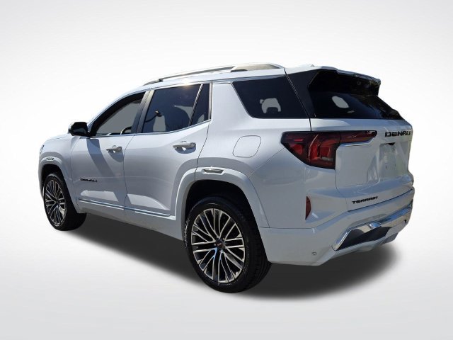Used 2026 GMC Terrain Denali w/ LPO, Floor Liner Package AWD/4WD image 7