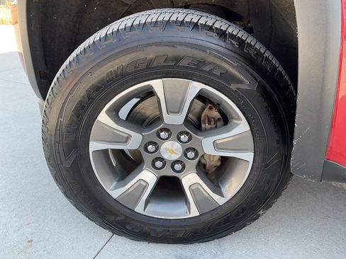 Used 2015 Chevrolet Colorado Z71 image 43