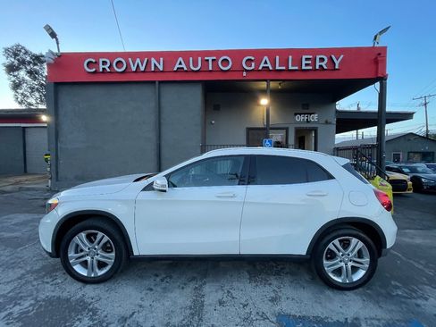 Used 2017 Mercedes-Benz GLA 250 image 6