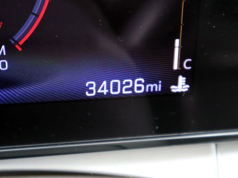 Used 2025 Chevrolet Trax LT FWD image 22