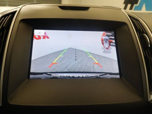 Used 2020 Ford Edge SEL w/ Convenience Package AWD/4WD image 23