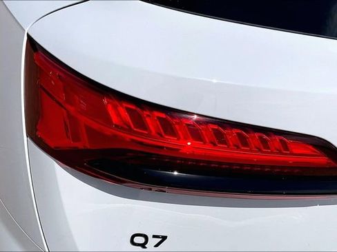 New 2026 Audi Q7 3.0T Premium Plus image 32