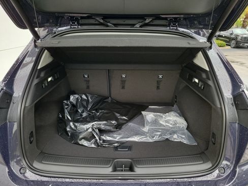 New 2026 Buick Envision Avenir image 9