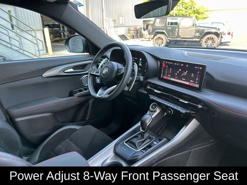 Used 2024 Dodge Hornet R/T Plus image 42