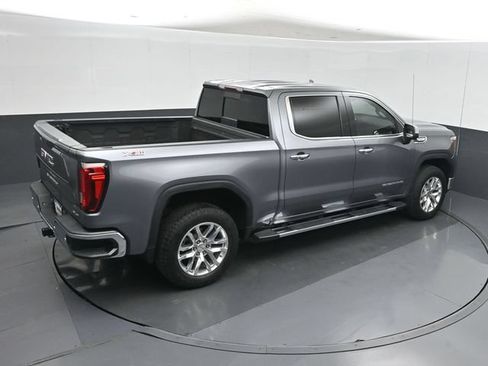Used 2021 GMC Sierra 1500 SLT AWD/4WD image 32