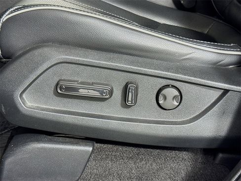 Used 2023 Honda Pilot Elite image 19