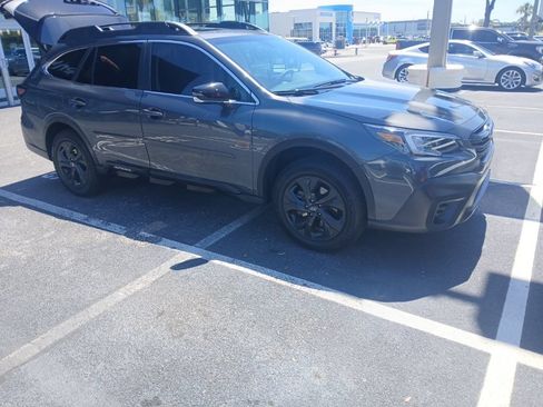 Used 2020 Subaru Outback Onyx Edition XT AWD/4WD image 3