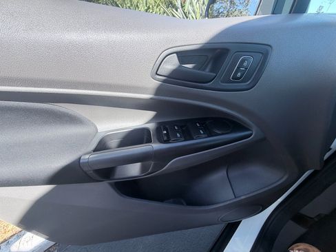Used 2022 Ford Transit Connect XL FWD image 19
