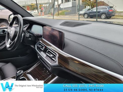 Used 2021 BMW X5 xDrive40i w/ Convenience Package image 18