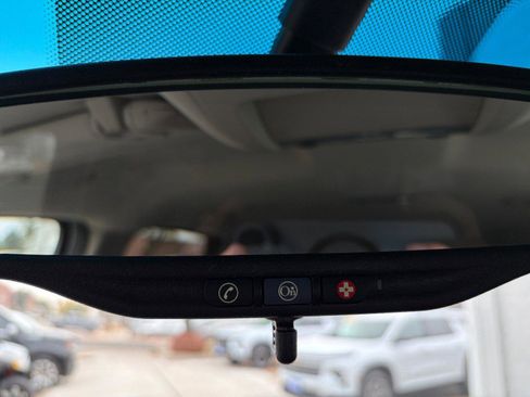 Used 2010 Chevrolet Suburban LT image 15