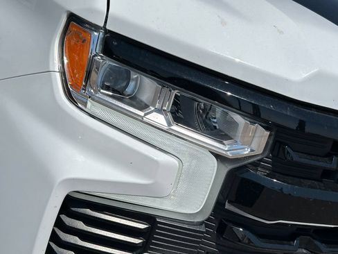 Used 2023 Chevrolet Silverado 1500 LT Trail Boss w/ LT Trail Boss Premium Package AWD/4WD image 23